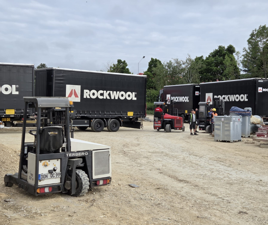 Zomerse leveringen: Terberg Kinglifter in beweging door Europa